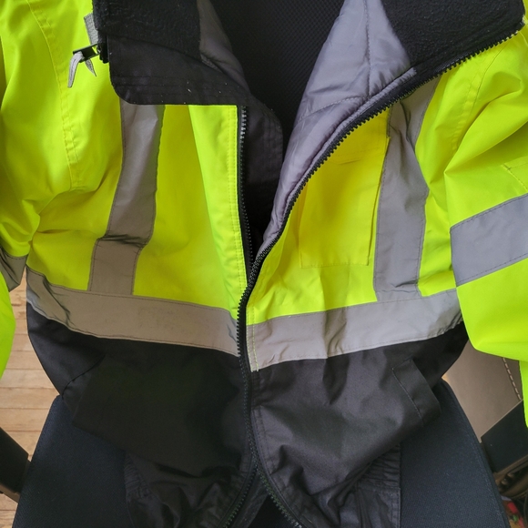 Ergodyne Tenacious Work Gear Jacket Glo-Wear 8377 Neon Yellow Size L Large - Picture 2 of 9